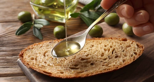 Das flüssige Gold der Küche – Olivenöl i...